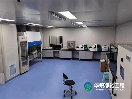 在檢驗科裝修時，如何確保施工質量和進度？